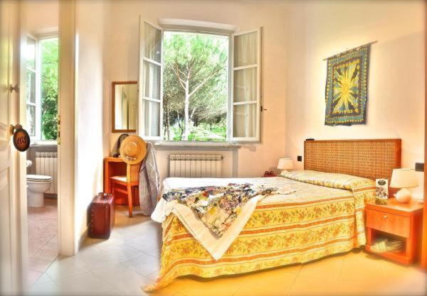 Hotel Villa Fiorisella Marina di Massa Extérieur photo